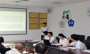 宜昌店開展&ldquo;居然之家企業(yè)文化解讀暨《居然故事集》讀書分享會&rdquo;